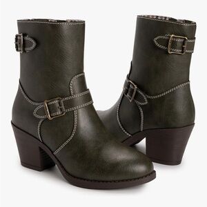 MUK LUKS Boots Women's Yellowstone Yeats Booties Size 6.5